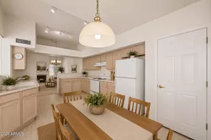 963 E Chilton Dr, Tempe, AZ 85283 - Photo 22