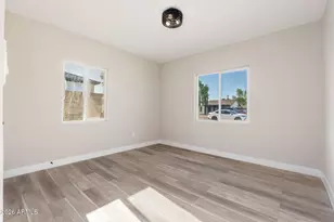 515 W Hazelwood St, Phoenix, AZ 85013 - Photo 22
