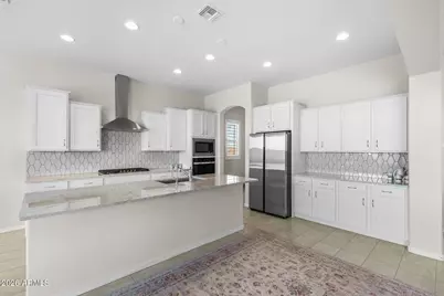 18886 N 270th Drive, Buckeye, AZ 85396 - Photo 12