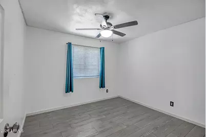 8813 W Turney Avenue, Phoenix, AZ 85037 - Photo 12