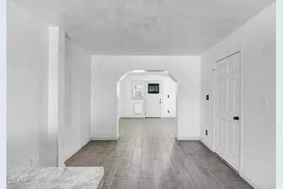 8813 W Turney Avenue, Phoenix, AZ 85037 - Photo 18