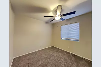 7218 S 37th Drive, Phoenix, AZ 85041 - Photo 10