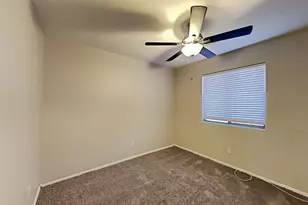 7218 S 37th Dr, Phoenix, AZ 85041 - Photo 10