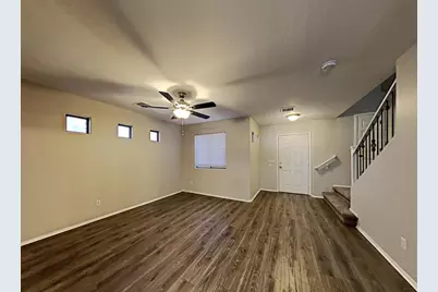 7218 S 37th Drive, Phoenix, AZ 85041 - Photo 2
