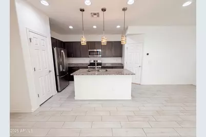 5728 W Raymond Street, Phoenix, AZ 85043 - Photo 2