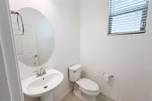 5728 W Raymond St, Phoenix, AZ 85043 - Photo 12