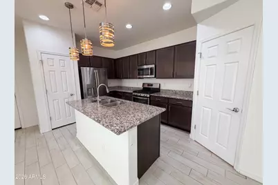5728 W Raymond Street, Phoenix, AZ 85043 - Photo 8