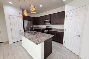 5728 W Raymond St, Phoenix, AZ 85043 - Photo 8