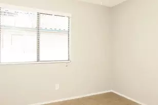 8610 W Eva St, Peoria, AZ 85345 - Photo 10