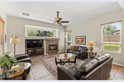 13047 W Plum Road, Peoria, AZ 85383 - Photo 20