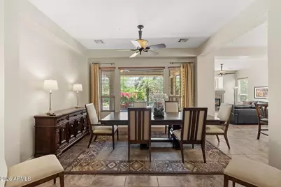 13047 W Plum Road, Peoria, AZ 85383 - Photo 4