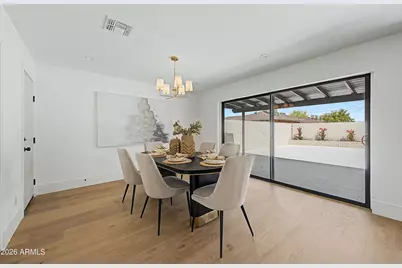 8008 E Whitton Avenue, Scottsdale, AZ 85251 - Photo 14