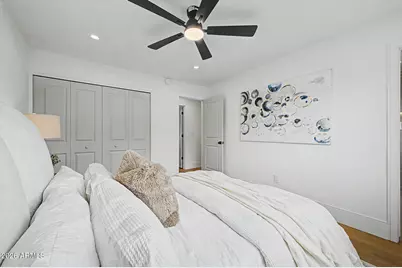 8008 E Whitton Avenue, Scottsdale, AZ 85251 - Photo 14