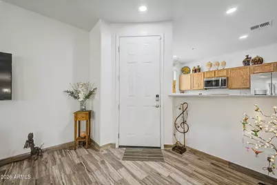 1438 N 80th Lane, Phoenix, AZ 85043 - Photo 4