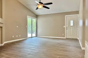 1034 W Redondo Dr, Gilbert, AZ 85233 - Photo 4