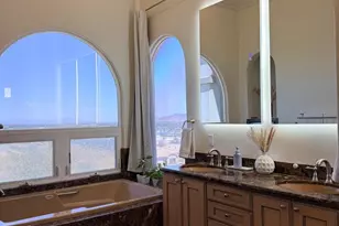 1823 E Windrose Dr, Phoenix, AZ 85022 - Photo 26