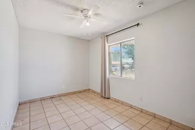 4301 N 80th Lane, Phoenix, AZ 85033 - Photo 12