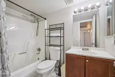 4301 N 80th Lane, Phoenix, AZ 85033 - Photo 16