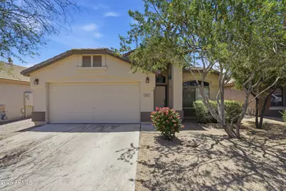 2427 W Oberlin Way, Phoenix, AZ 85085 - Photo 2