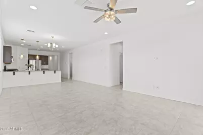 9004 W Georgia Avenue, Glendale, AZ 85305 - Photo 8