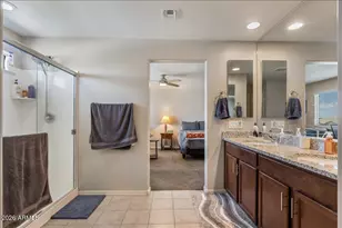 2436 E Saint Catherine Ave, Phoenix, AZ 85042 - Photo 22