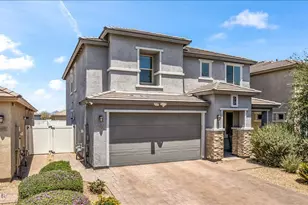 2436 E Saint Catherine Ave, Phoenix, AZ 85042 - Photo 2
