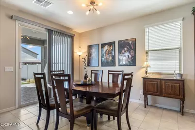 2436 E Saint Catherine Avenue, Phoenix, AZ 85042 - Photo 6