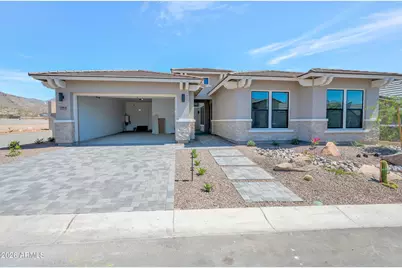 21672 W Devonshire Avenue, Buckeye, AZ 85396 - Photo 2