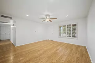 12222 N 49th Ave, Glendale, AZ 85304 - Photo 8