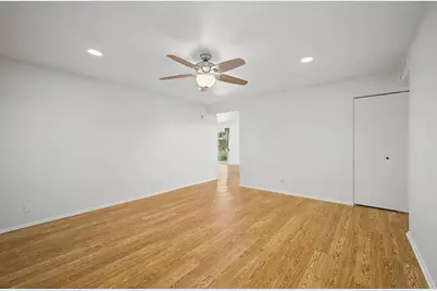 12222 N 49th Avenue, Glendale, AZ 85304 - Photo 10