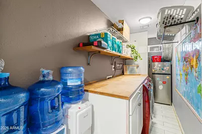 2209 W Edgewood Avenue, Mesa, AZ 85202 - Photo 10