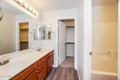 22611 N 71st Drive, Glendale, AZ 85310 - Photo 16