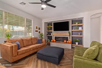 119 W Leatherwood Avenue, San Tan Valley, AZ 85140 - Photo 8