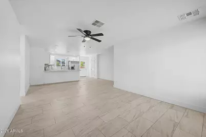 3253 W Port Au Prince Lane, Phoenix, AZ 85053 - Photo 6