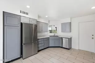 7238 E Joshua Tree Ln, Scottsdale, AZ 85250 - Photo 14