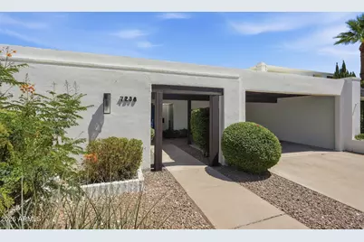 7238 E Joshua Tree Lane, Scottsdale, AZ 85250 - Photo 2