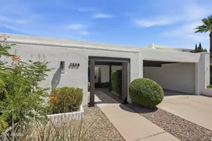 7238 E Joshua Tree Ln, Scottsdale, AZ 85250 - Photo 2