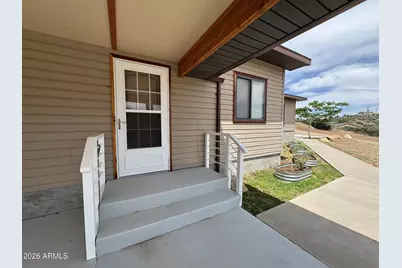 18168 S Spoon Road, Peeples Valley, AZ 86332 - Photo 8