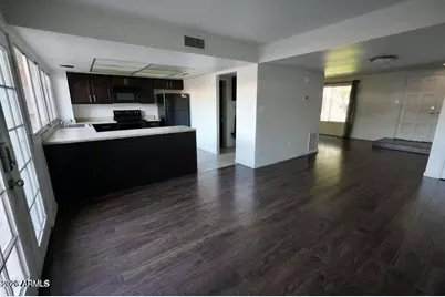 3320 S Juniper Street, Tempe, AZ 85282 - Photo 2