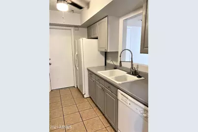9225 N 47th Drive, Glendale, AZ 85302 - Photo 8