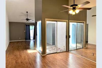 9225 N 47th Drive, Glendale, AZ 85302 - Photo 4