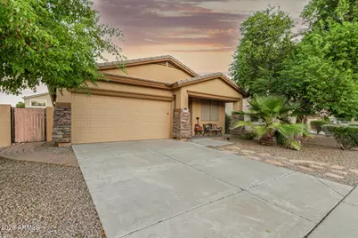 15276 W Edgemont Avenue, Goodyear, AZ 85395 - Photo 2