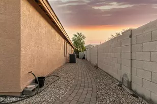 15276 W Edgemont Ave, Goodyear, AZ 85395 - Photo 44