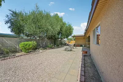 5040 E Shaw Butte Drive, Scottsdale, AZ 85254 - Photo 36