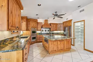 5040 E Shaw Butte Dr, Scottsdale, AZ 85254 - Photo 8