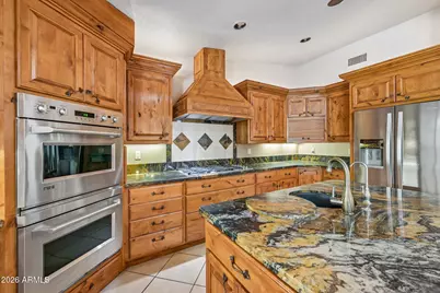 5040 E Shaw Butte Drive, Scottsdale, AZ 85254 - Photo 10