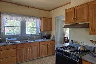 404 Roberts Ave, Bisbee, AZ 85603 - Photo 8