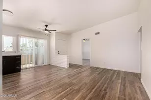 5926 W Rose Ln, Glendale, AZ 85301 - Photo 4
