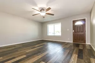 1323 W Rosemonte Dr, Phoenix, AZ 85027 - Photo 4
