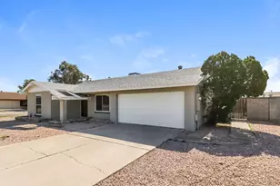 1323 W Rosemonte Dr, Phoenix, AZ 85027 - Photo 2